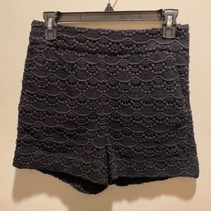 Crochet knit shorts